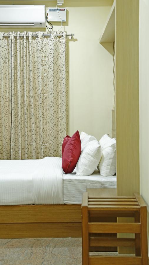 Shoba Elite Hotel Bangalore Buitenkant foto
