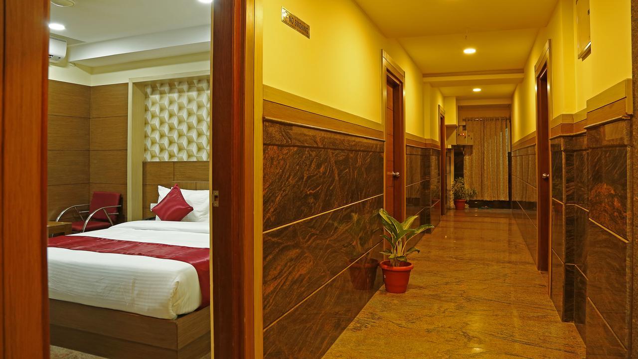 Shoba Elite Hotel Bangalore Buitenkant foto