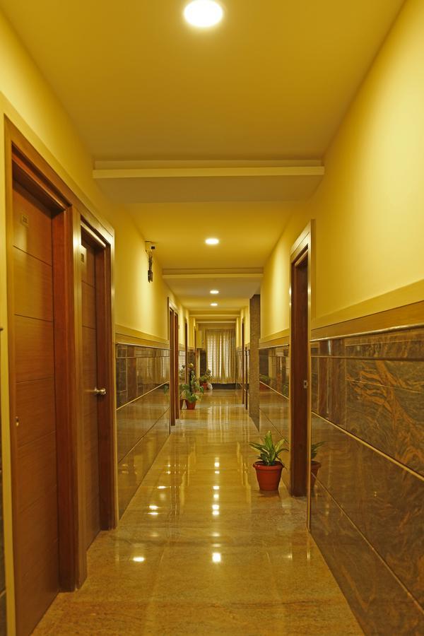 Shoba Elite Hotel Bangalore Buitenkant foto