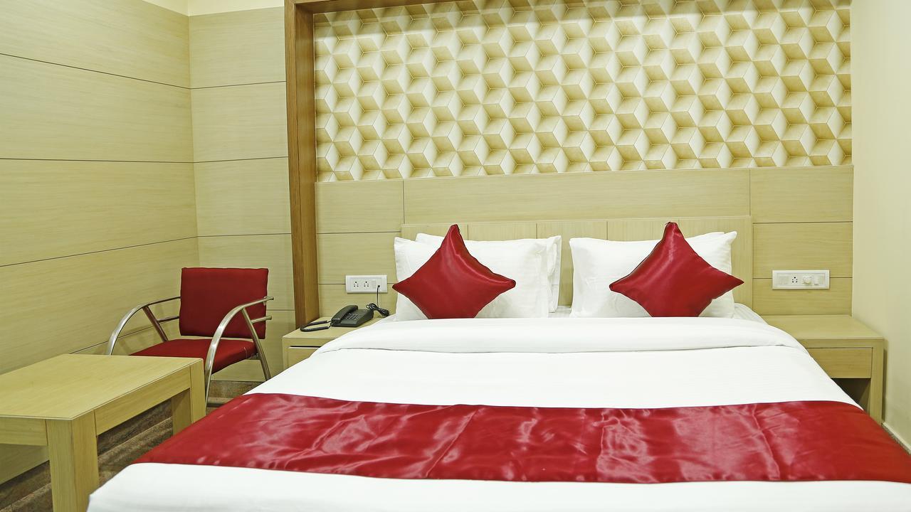 Shoba Elite Hotel Bangalore Buitenkant foto