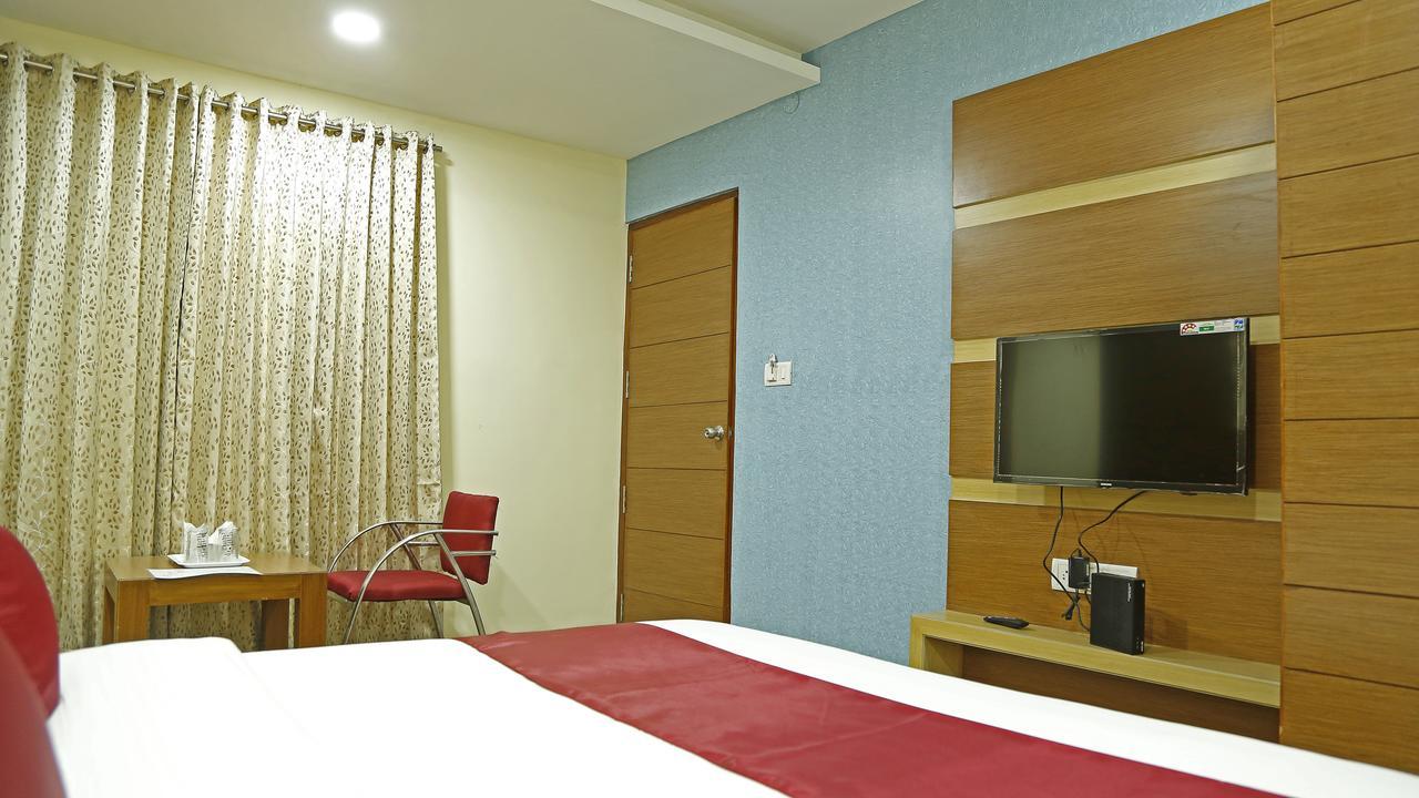 Shoba Elite Hotel Bangalore Buitenkant foto