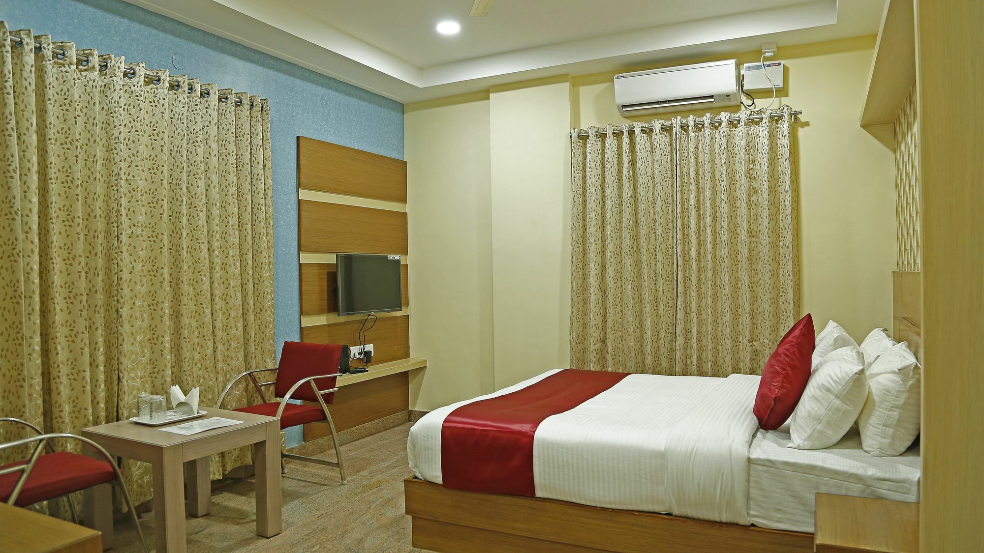 Shoba Elite Hotel Bangalore Buitenkant foto